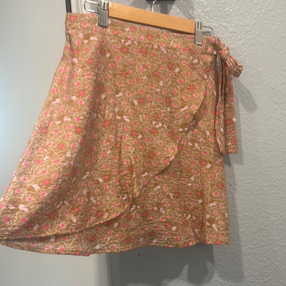Vero Moda floral Mini Wrap Skirt